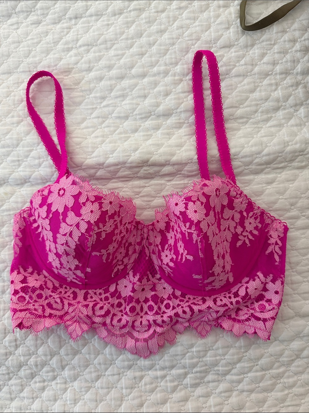 VS dream angels Fuchsia Lace Longline Bralette
